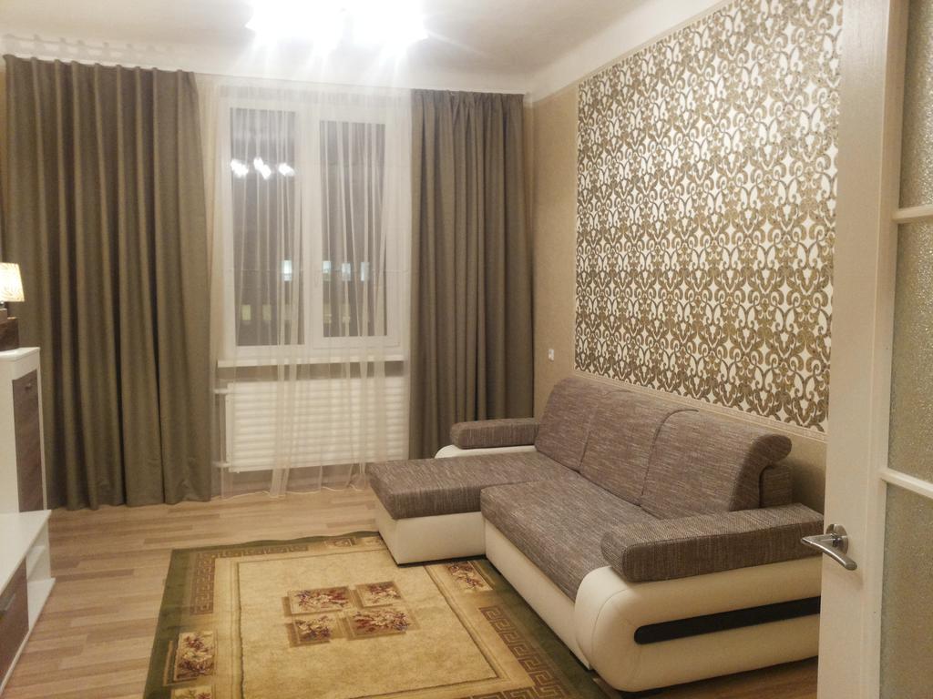 Castle View Apartment Нарва Стая снимка